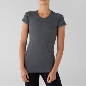 Black & White Lululemon Swiftly Tech